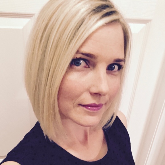 Meet your Posher, Carla - Picture 1 of 1